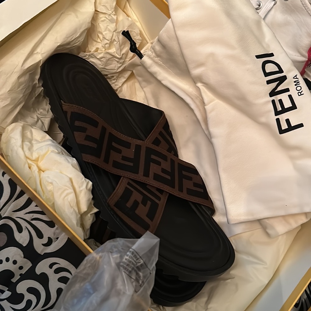 Fendi slides